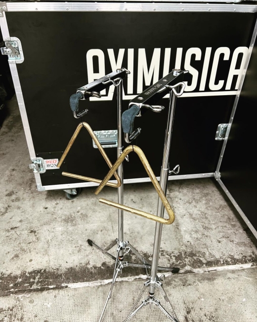 Instagram - Triángulos @sabiancymbals y Soportes @kolbergpercussion Intentamos siempre trab